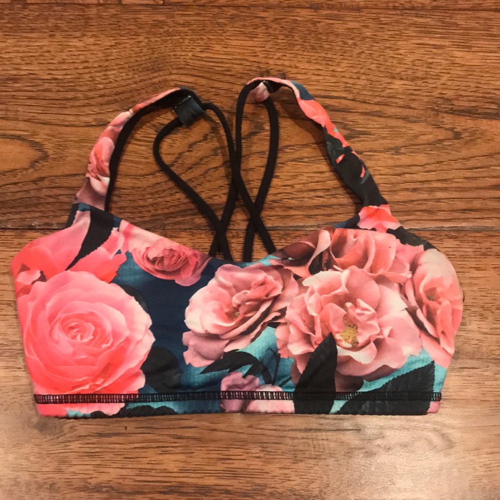 Lululemon Women's Free to Be Bra⭐️
